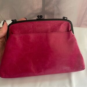 HOBO Dixie Fuchsia Pink Rose Kisslock Leather Crossbody Bag Clutch Purse